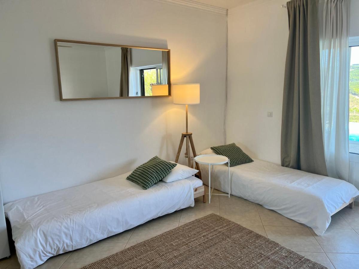Providence Estate - Guest Suite Cadaval Bagian luar foto
